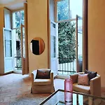 Hotel Dandelion & Park