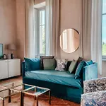 Hotel Dandelion & Park
