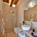 Dandelion & Park 5* Villa Guardia