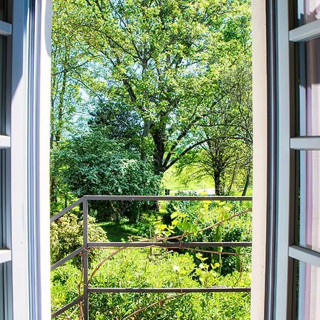 Hotel Dandelion & Park Villa Guardia
