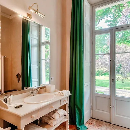 Dandelion & Park Hotel 5*