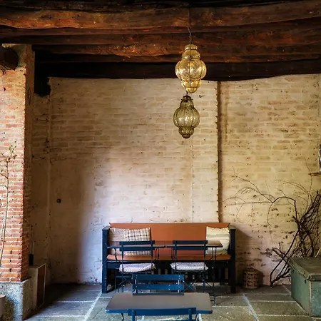 Dandelion & Park 4* Villa Guardia